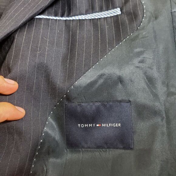 Tommy Hilfiger Navy Blue Two Button Blazer Size R44 - Picture 4 of 5